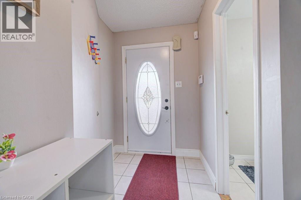 334 CHRISTOPHER Drive thumbnail 5