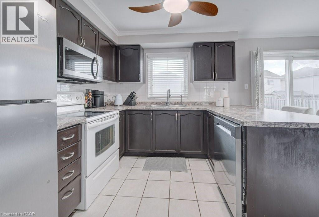 334 CHRISTOPHER Drive thumbnail 19