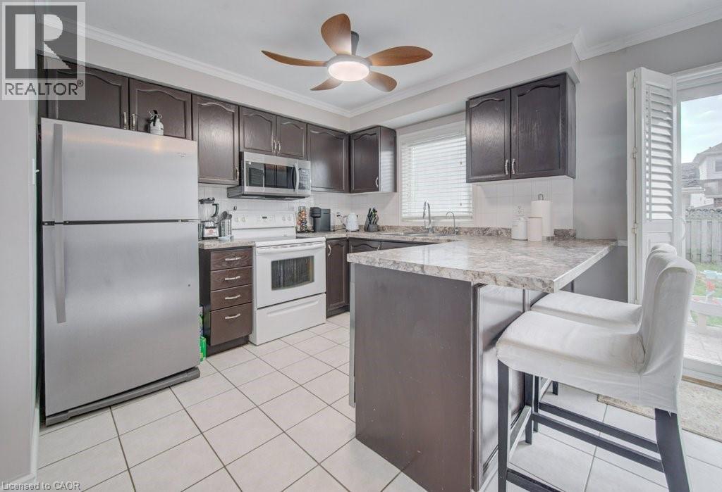 334 CHRISTOPHER Drive thumbnail 18