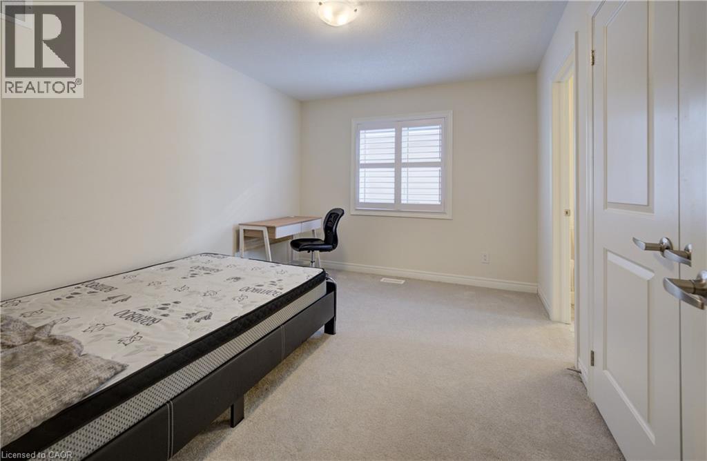 588 BECKVIEW Crescent thumbnail 24