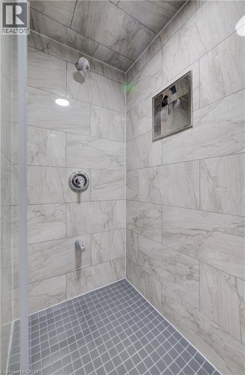 588 BECKVIEW Crescent thumbnail 41