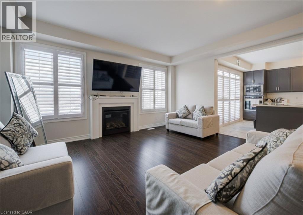 588 BECKVIEW Crescent thumbnail 9