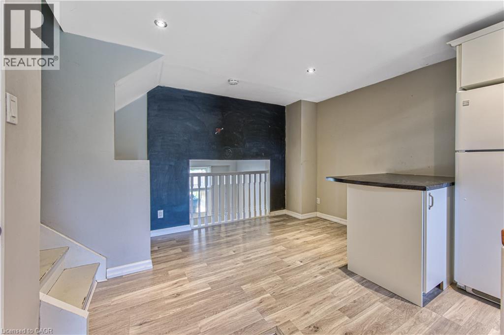 537 SHINGLE BRIDGE Place thumbnail 5