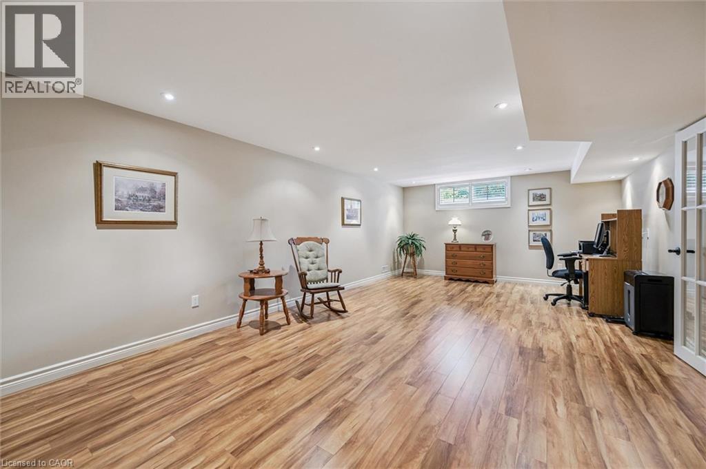 26 PEEL Street thumbnail 31