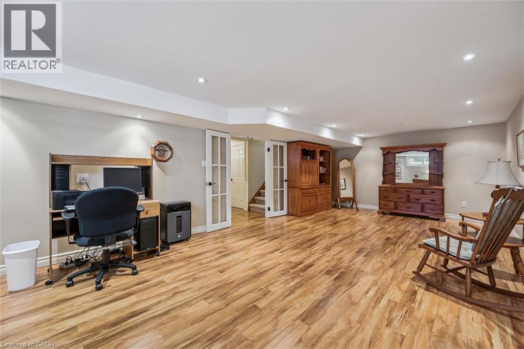 26 PEEL Street thumbnail 32
