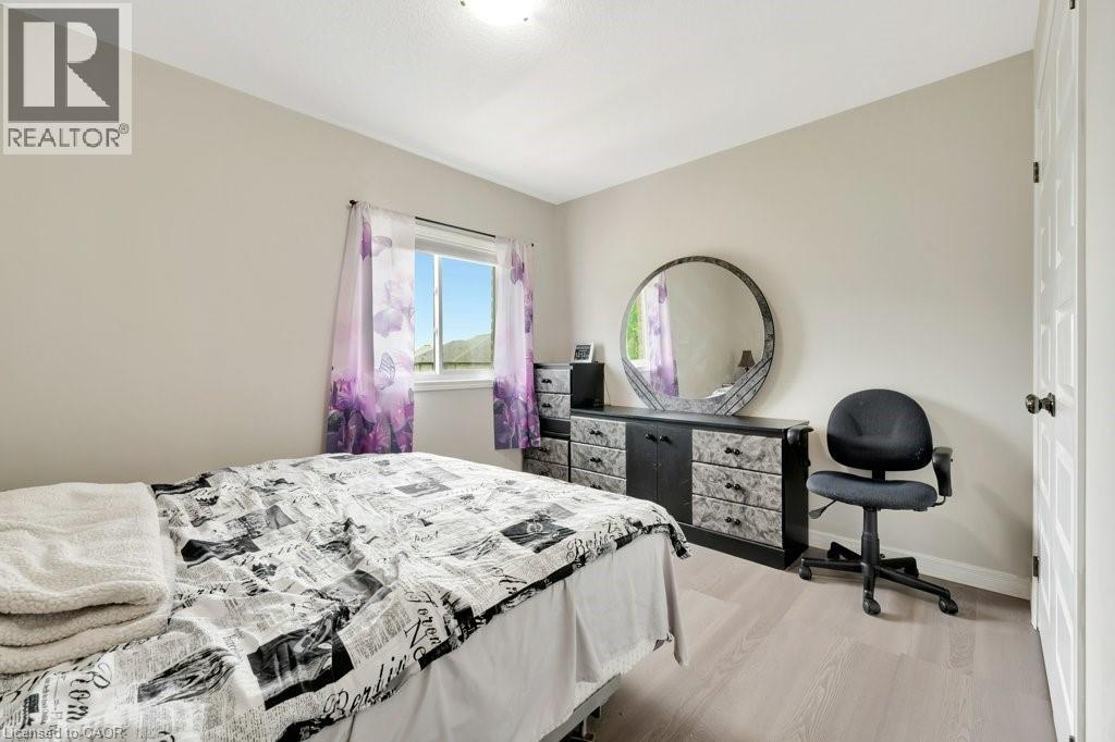 477 WOODBINE Avenue thumbnail 61