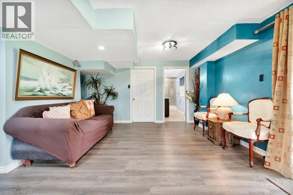 477 WOODBINE Avenue thumbnail 72