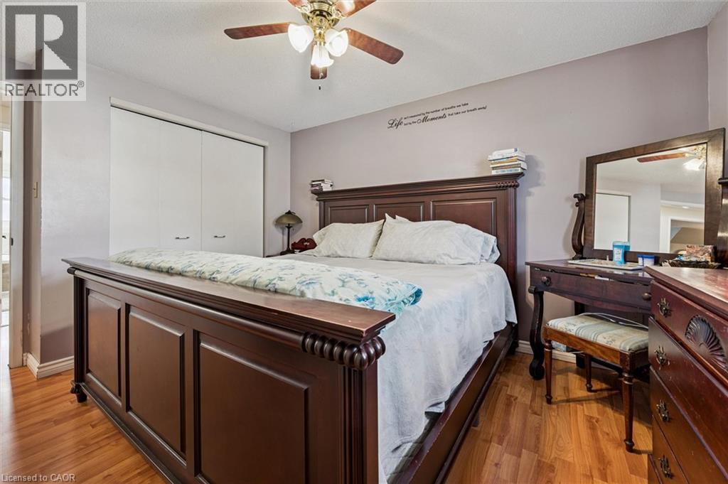 37 EDGEMERE Drive thumbnail 22