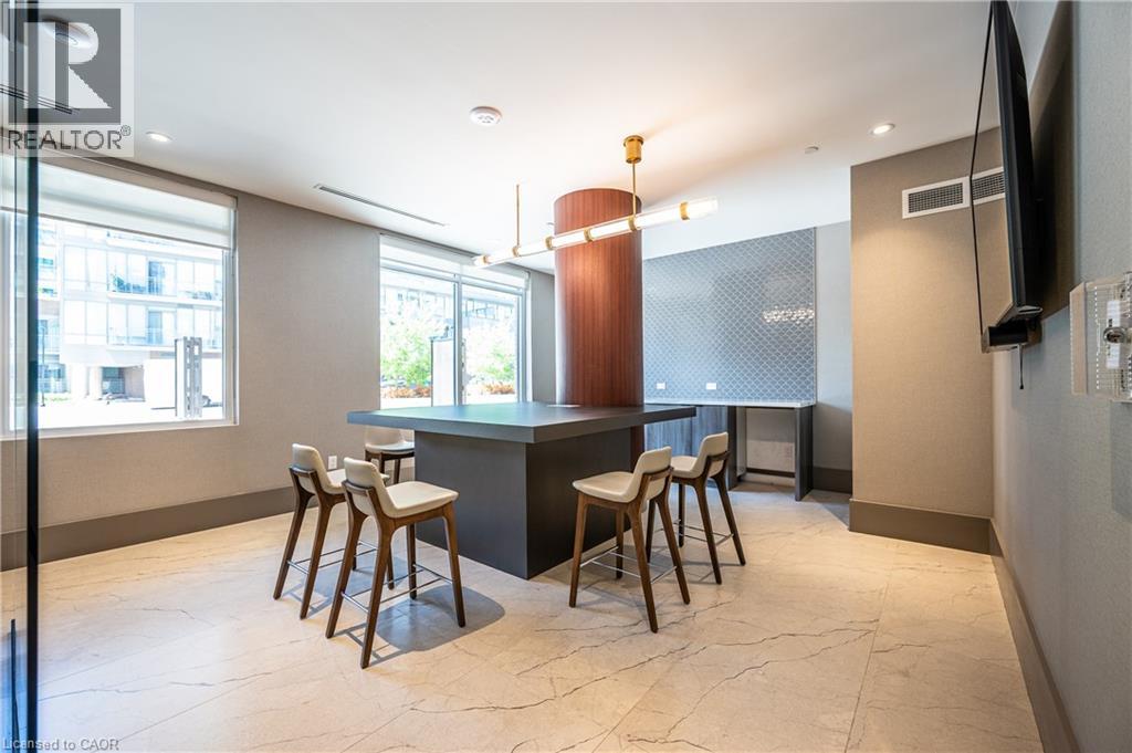 55 DUKE Street W Unit# 604 thumbnail 4