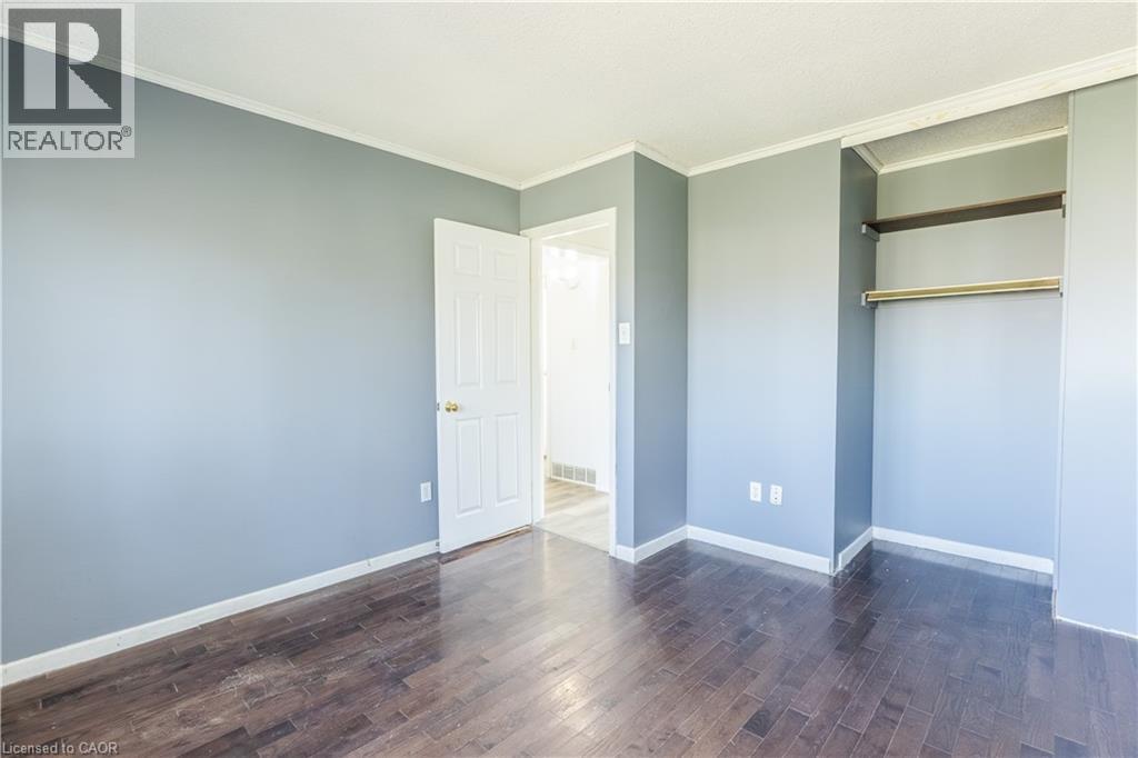 121 UNIVERSITY Avenue E Unit# 102 thumbnail 15