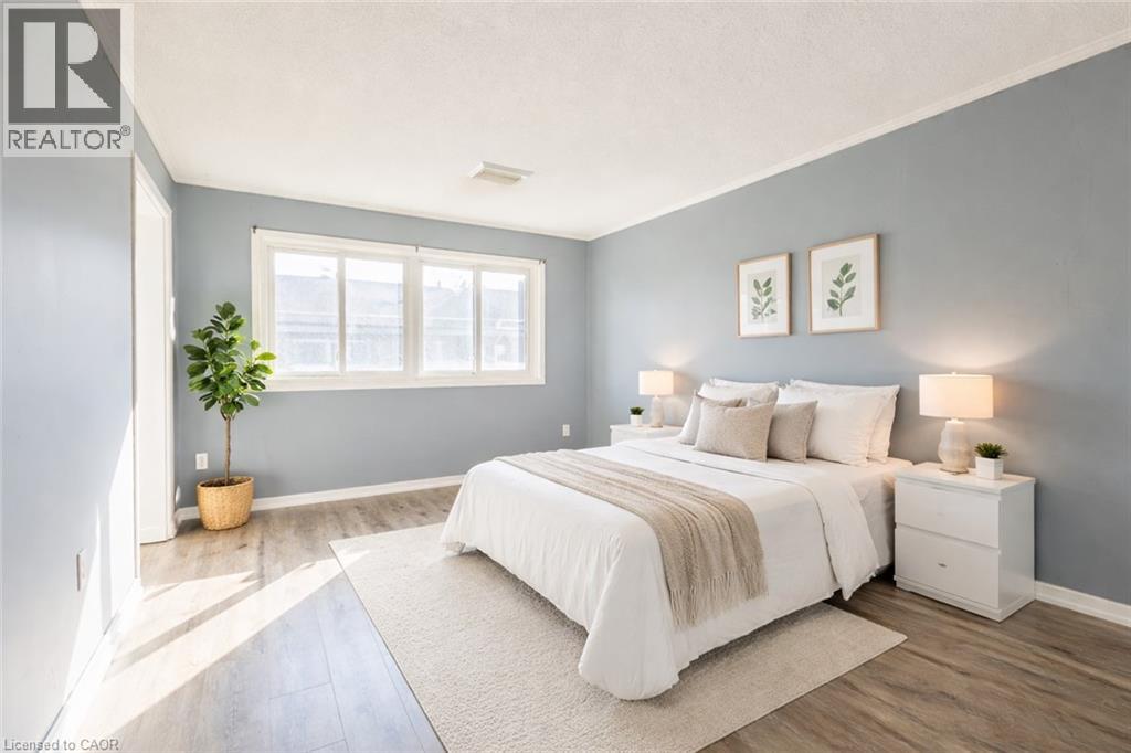 121 UNIVERSITY Avenue E Unit# 102 thumbnail 17