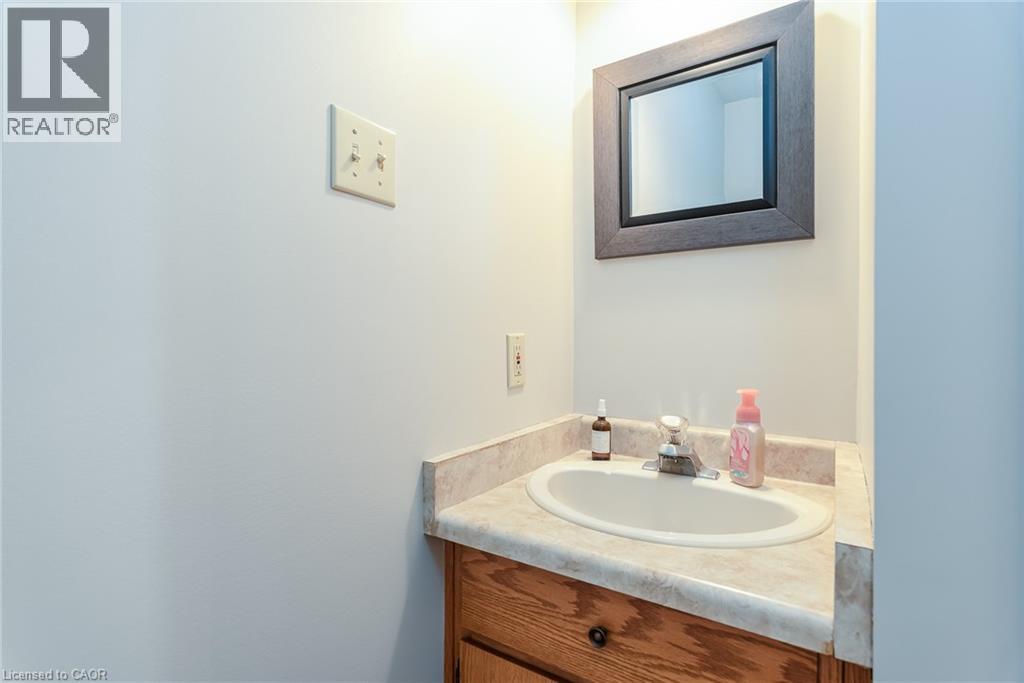691 WESTHEIGHTS Drive thumbnail 29