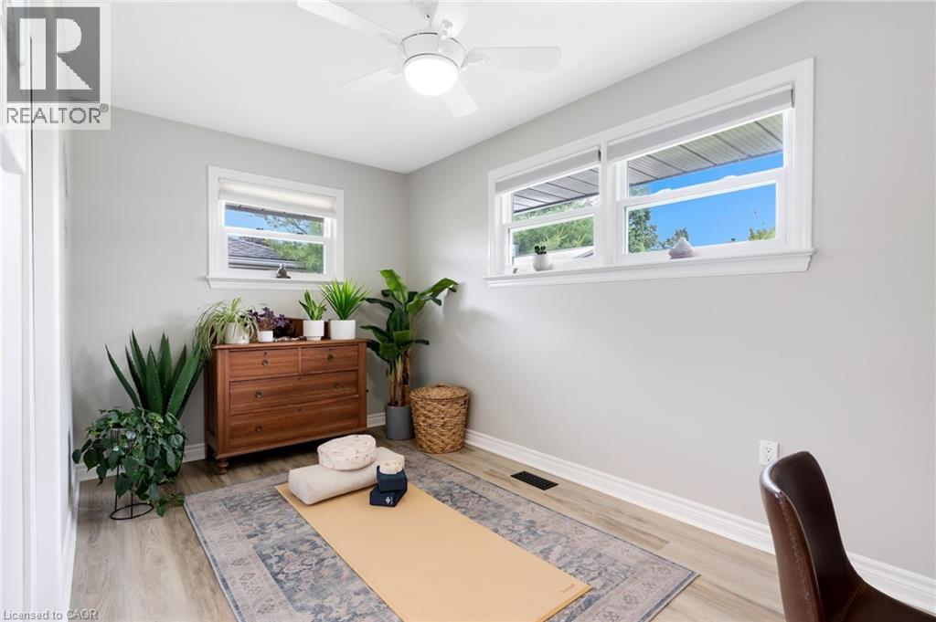 1023 ROSE Street thumbnail 20