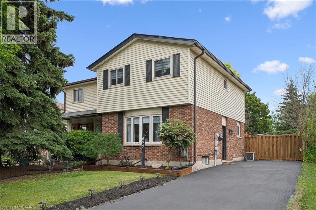 694 HIGHPOINT Avenue Unit# B
