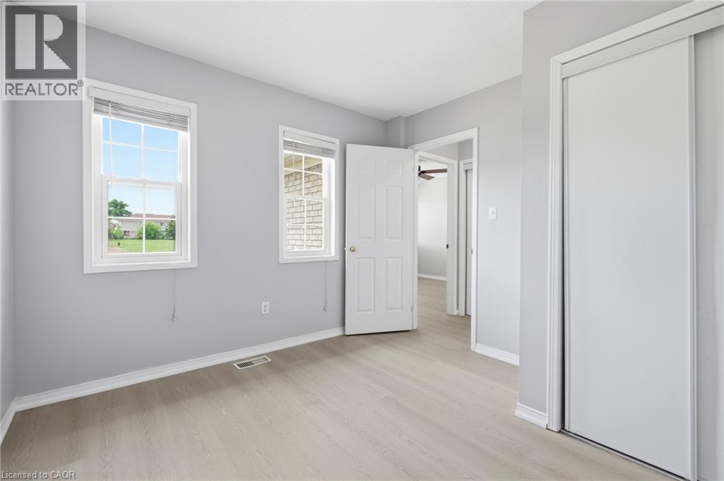 48 GRIFFITHS Avenue thumbnail 24