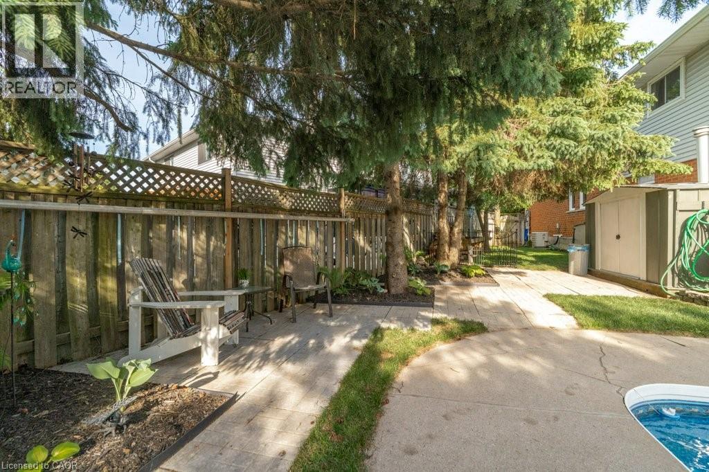 44 WINDERMERE Court thumbnail 33