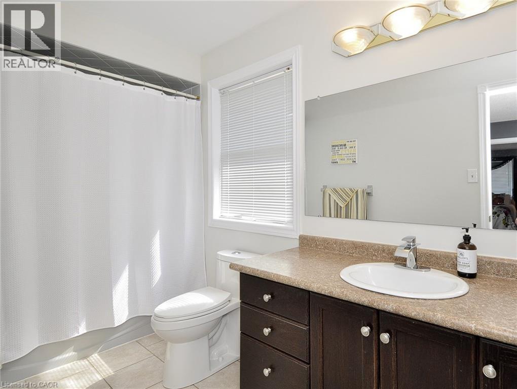 123 CRANSTON Avenue thumbnail 31