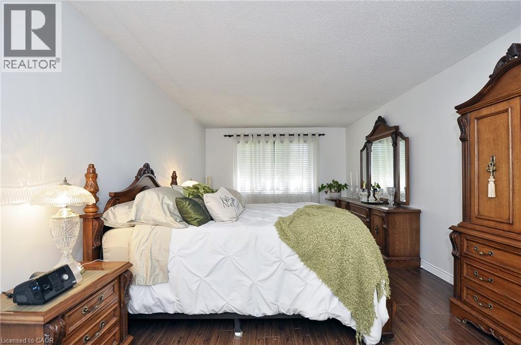 123 CRANSTON Avenue thumbnail 24
