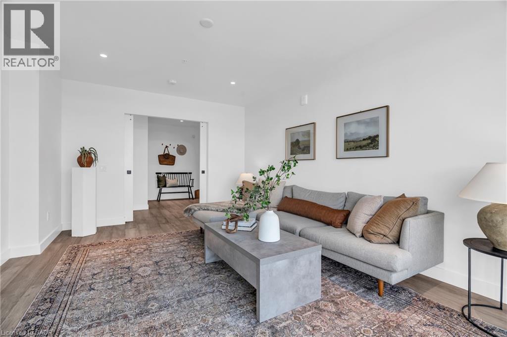 15 GLEBE Street Unit# PH2001 thumbnail 12