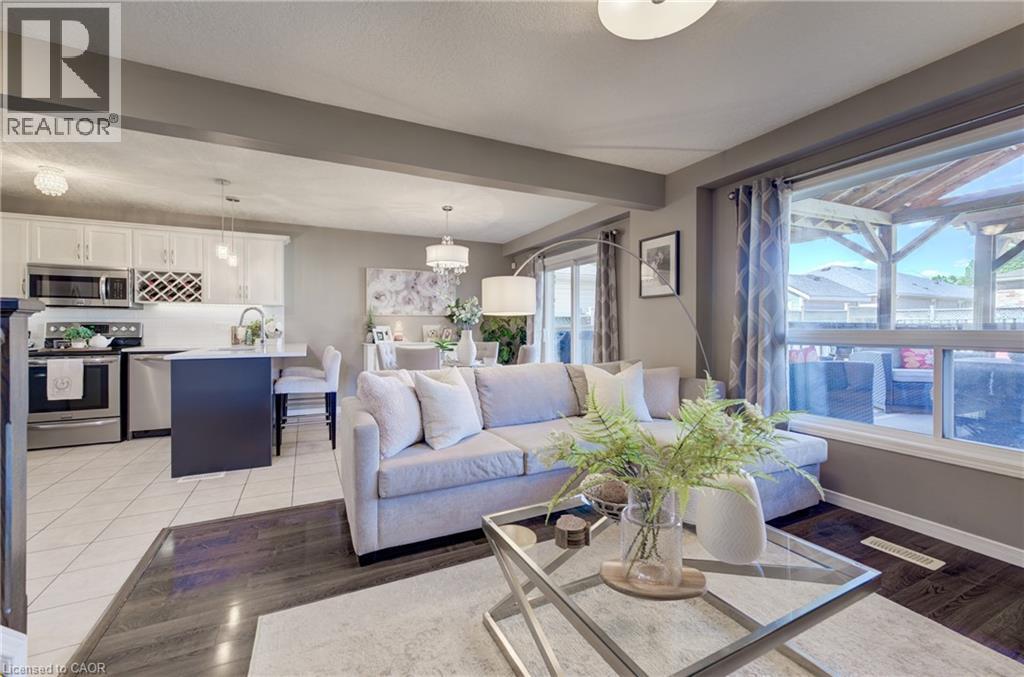 101 EDGEMERE Drive thumbnail 4