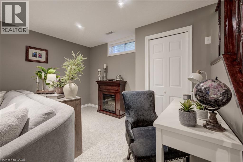 101 EDGEMERE Drive thumbnail 34