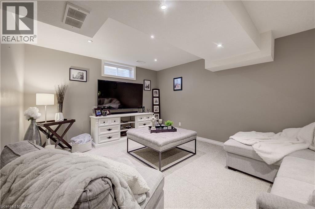 101 EDGEMERE Drive thumbnail 35