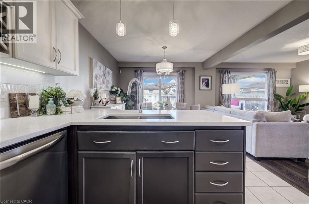 101 EDGEMERE Drive thumbnail 16