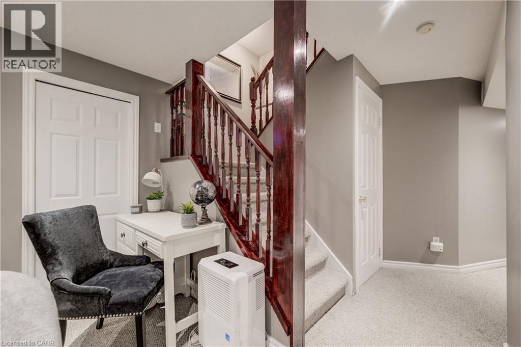 101 EDGEMERE Drive thumbnail 33