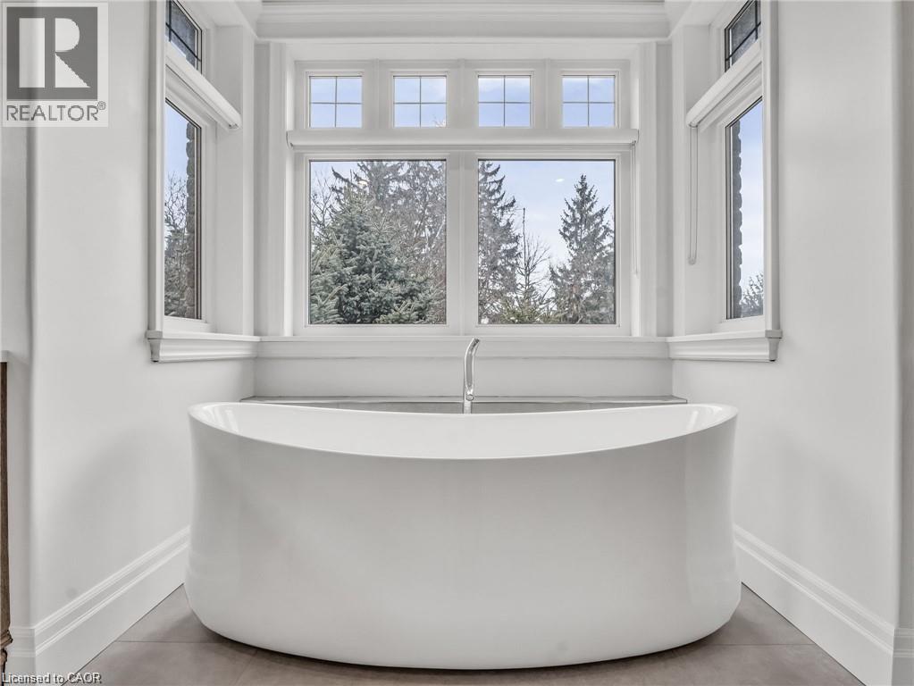 85 REINHART Place thumbnail 33