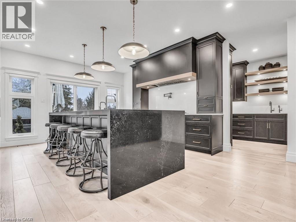 85 REINHART Place thumbnail 17