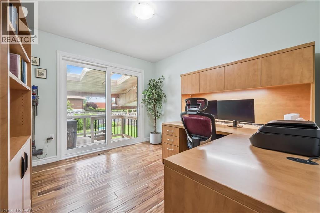 552 GREENBROOK Drive thumbnail 11