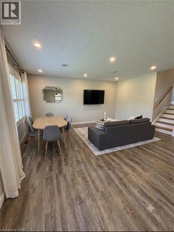 35 WEICHEL Street thumbnail 14