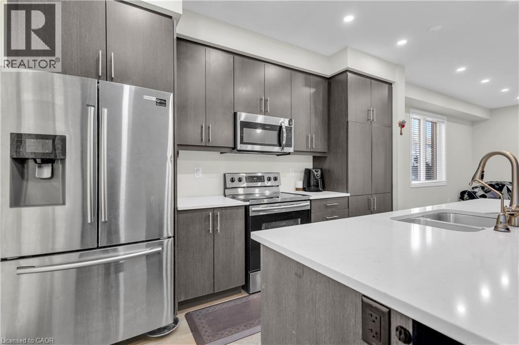 661 DOON SOUTH Drive thumbnail 9