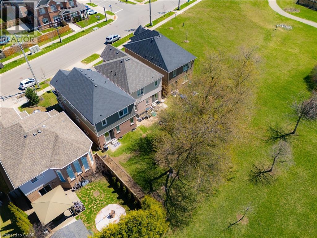 661 DOON SOUTH Drive thumbnail 43