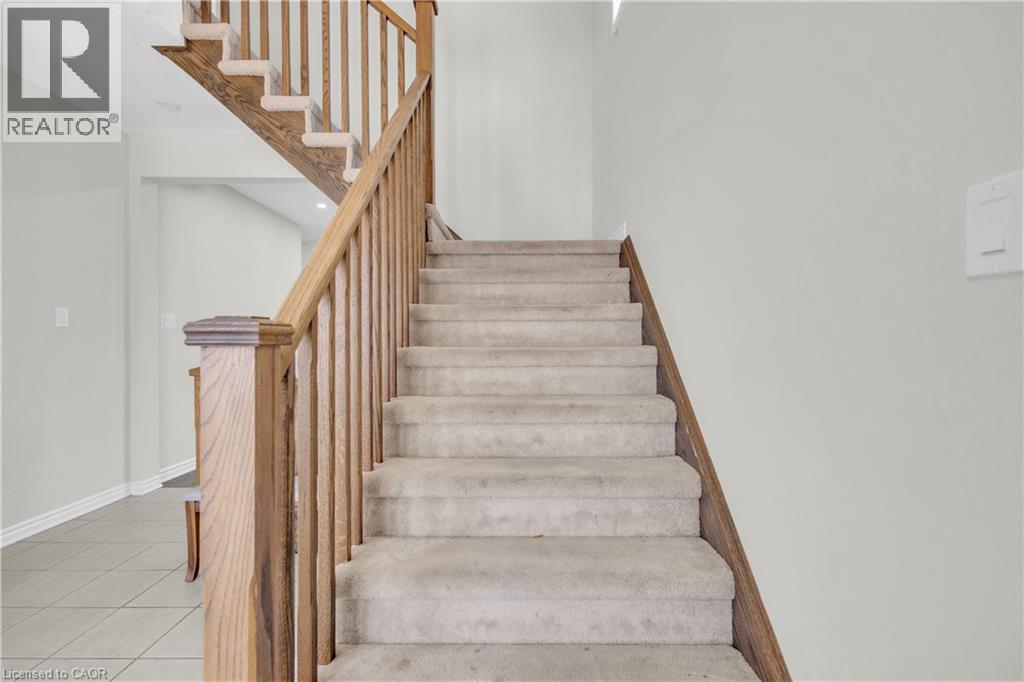 661 DOON SOUTH Drive thumbnail 17