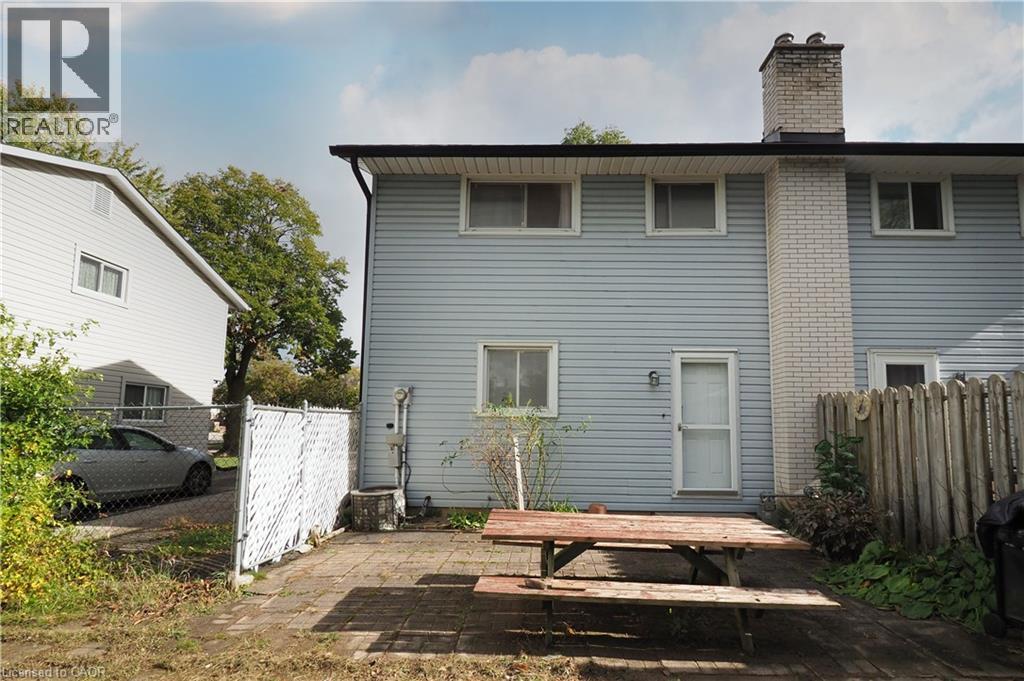 10 BALFOUR Crescent thumbnail 34