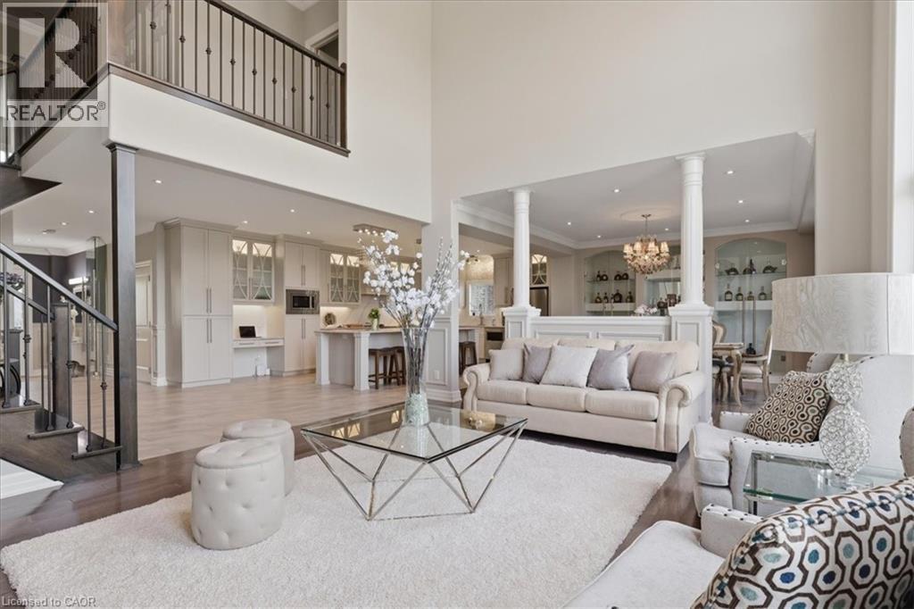 550 BRITTANIA Crescent thumbnail 14