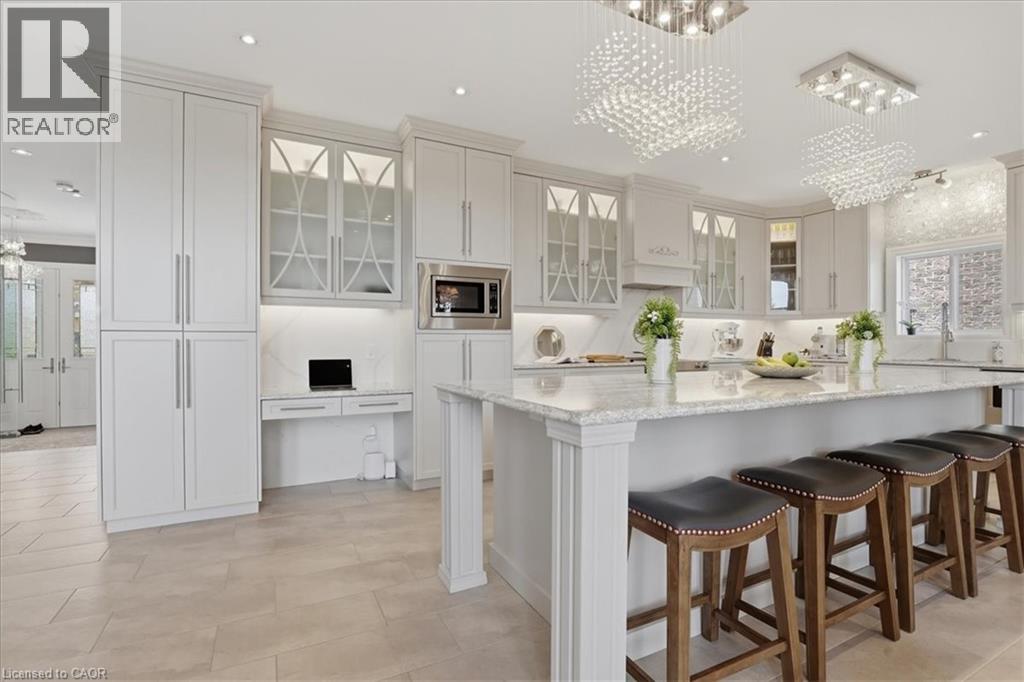 550 BRITTANIA Crescent thumbnail 8