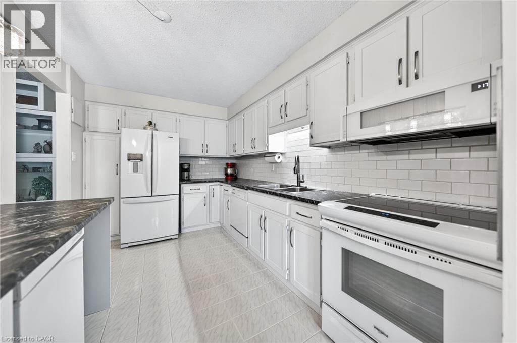 6 SHETTLESTON Drive Unit# 102 thumbnail 23