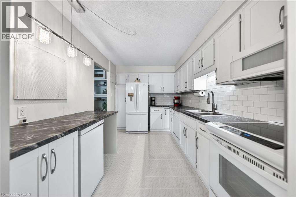 6 SHETTLESTON Drive Unit# 102 thumbnail 24