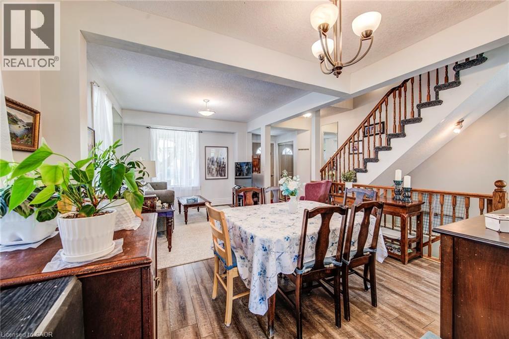 841 DUKE Street thumbnail 14