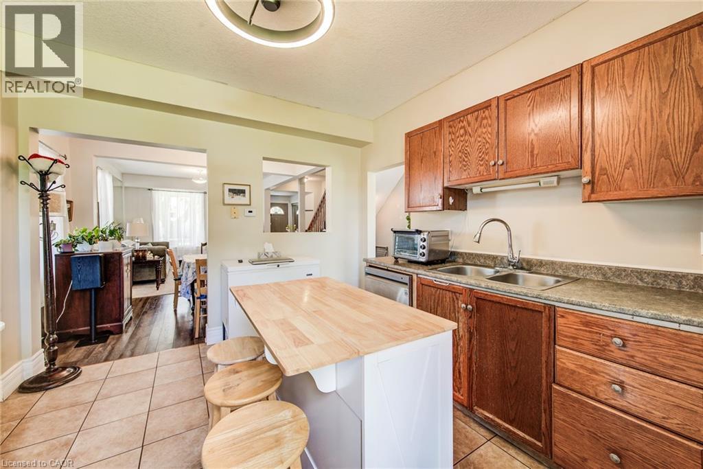 841 DUKE Street thumbnail 19