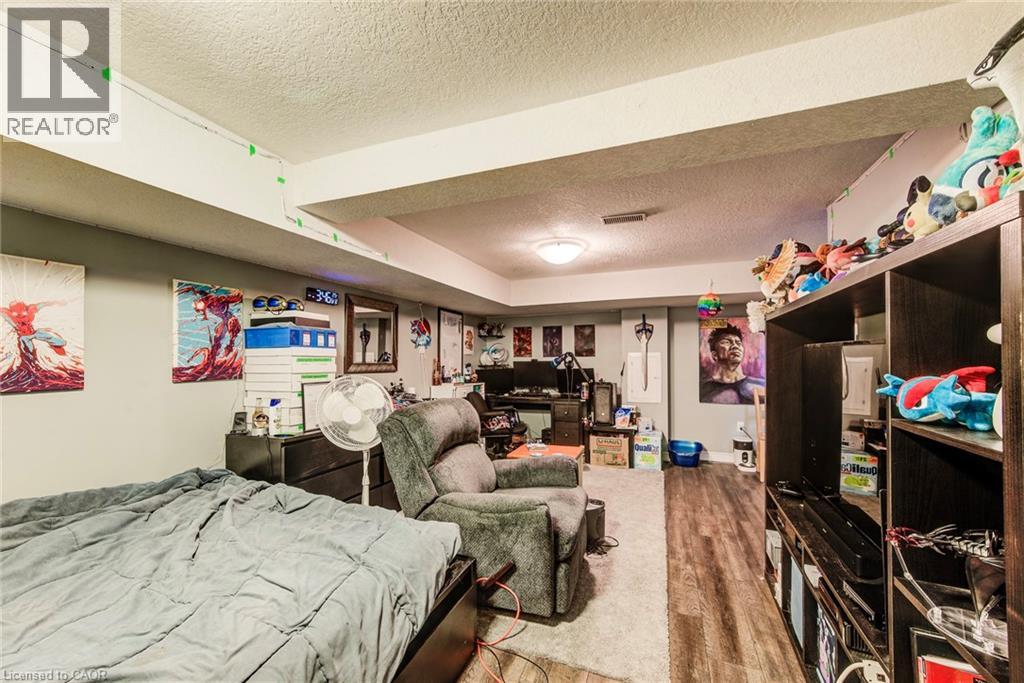 841 DUKE Street thumbnail 34