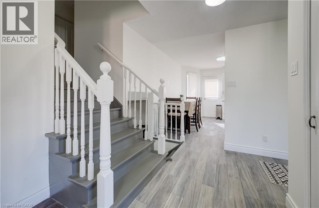 115 WESTVALE Drive thumbnail 10