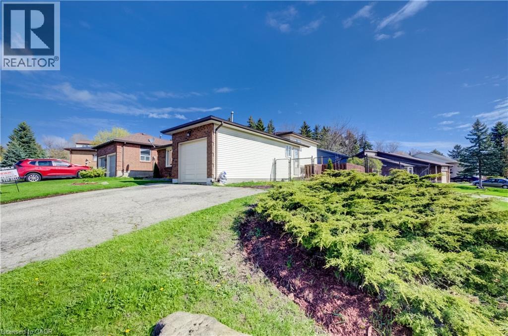 115 WESTVALE Drive thumbnail 3