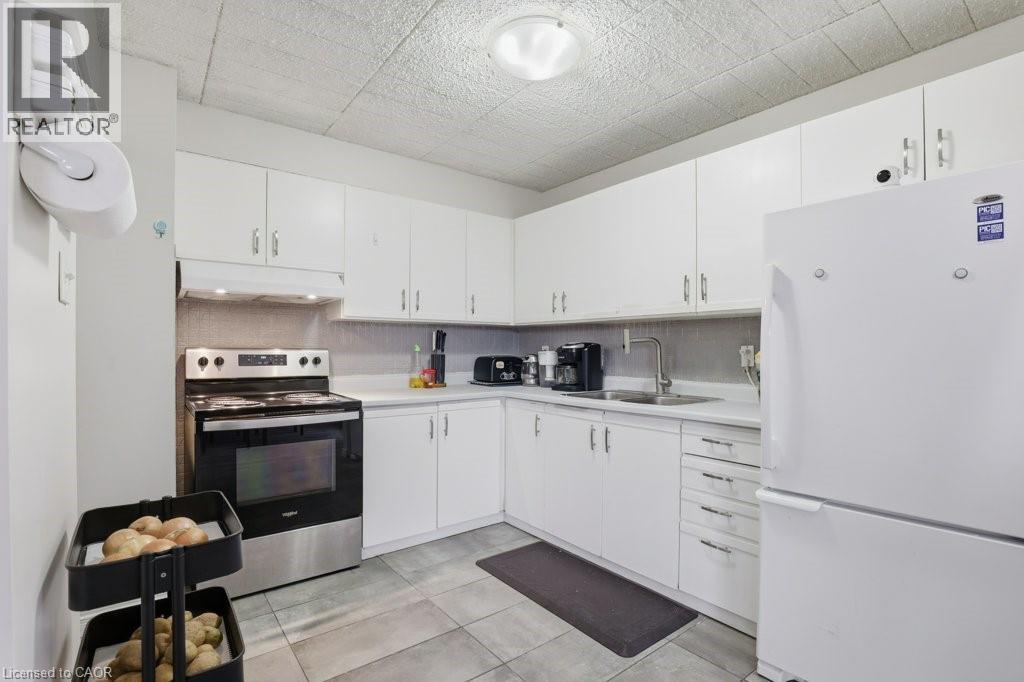 80 BRECKENRIDGE Drive Unit# 110 thumbnail 5