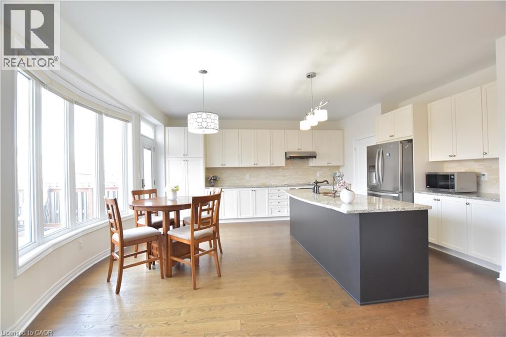 512 TERRINGTON Crescent thumbnail 17