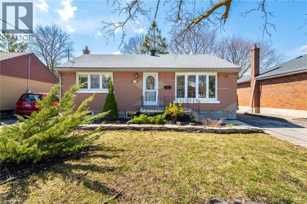 58 LOWREY Avenue S thumbnail 2