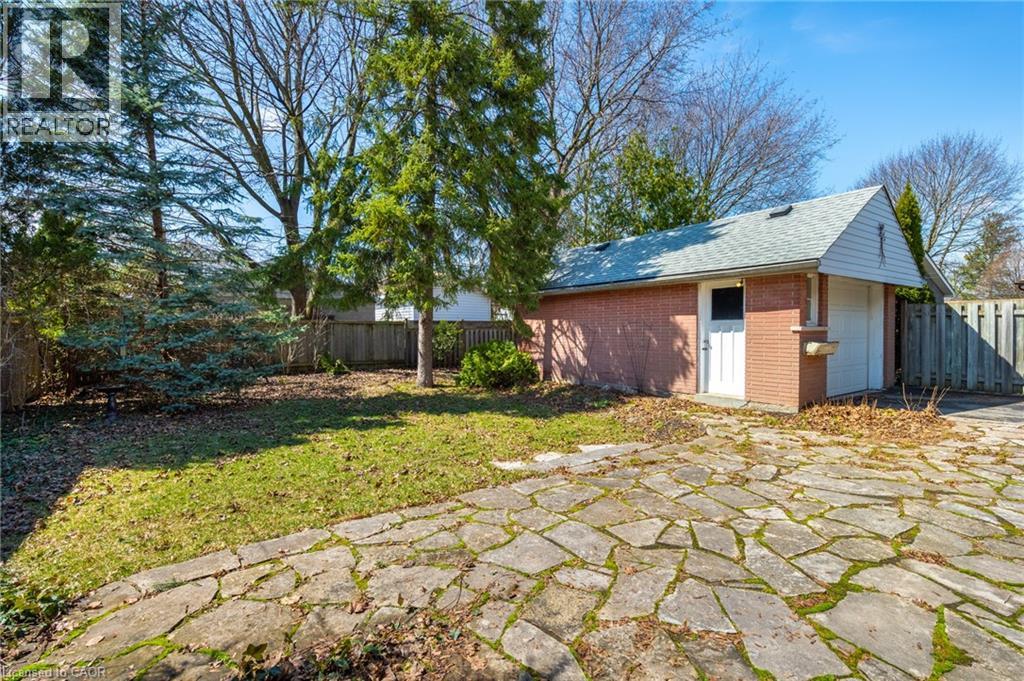 58 LOWREY Avenue S thumbnail 36
