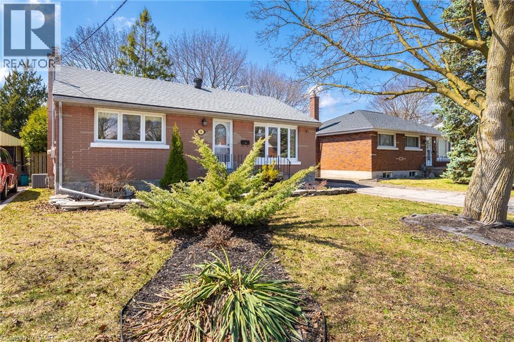 58 LOWREY Avenue S thumbnail 3